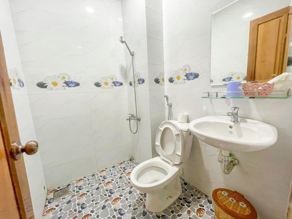 فندق Khach San Trieu Dang توي هوا المظهر الخارجي الصورة